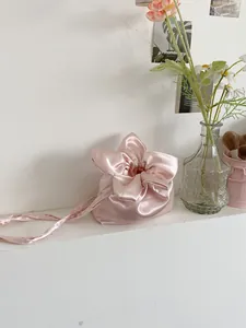 Elegant floral-shaped pink satin drawstring pouch for women's crossbody phone bag