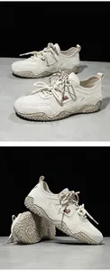 Dettaglio sneakers casual outdoor in pelle crema con suole testurizzate