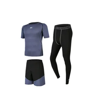 Completo fitness da uomo 3 pezzi con top a compressione blu, leggings e pantaloncini