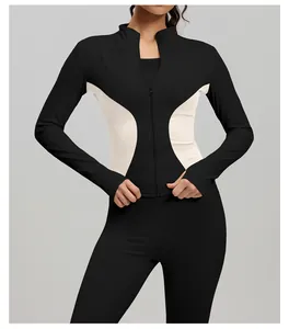 Gedetailleerd overzicht van slim fit kleurblok sportjack voor yoga en fitnesstraining