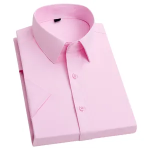 Elegantes Herren Kurzarm-Businesshemd in Hellrosa, Slim-Fit aus einfarbigem Baumwollgewebe