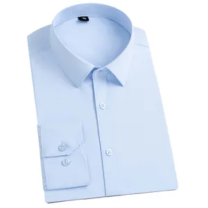Chemise de bureau bleu clair à manches longues pour hommes avec une coupe cintrée