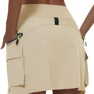 Jupe cargo de randonnée fonctionnelle pour femme avec zips fluo et poches utilitaires