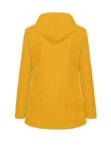 Vue arrière d'une veste à capuche d'extérieur imperméable jaune vif pour randonnée