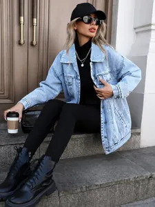 Stijlvolle vintage lichtblauwe oversized denim jas voor dames in hippe streetwear mode