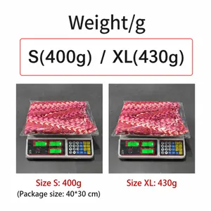 Gewichtsvergleich Damen-Strickset Häkeloptik Größen S (400g) und XL (430g).