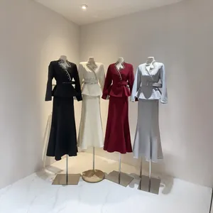 Elegant peplum suit set with rhinestone V-neck and waist belt in four colors