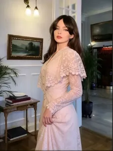 Elegant French vintage V-neck lace shawl long-sleeved maxi dress in peach pink color