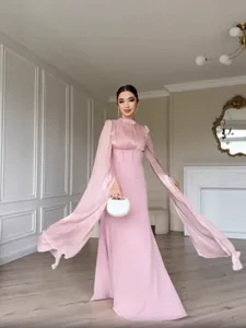 Robe Longue Plissée à Taille Haute pour Femmes Élégante avec Manches Évasées Longues Col en V Robe de Soirée de Banquet