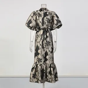 Elegant floral print maxi dress with puff sleeves and belted waist for spring