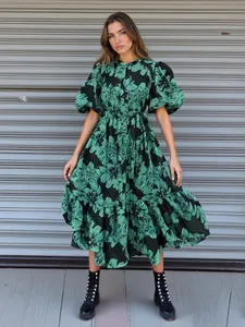 Floral print midi dress with puff sleeves and belted waist for spring