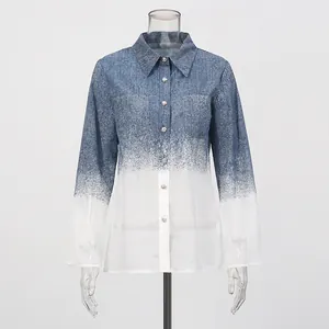 Modieus shirt met lange mouwen, blauw en wit kleurverloop en kristallen knopen