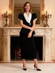 Elegantes französisches Set mit V-Ausschnitt-Top und High-Waist-Rock