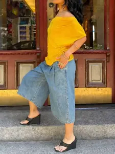 Women's stylish light blue wide-leg denim pants for trendy street fashion wear