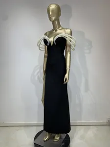 Elegante vestido largo bandage negro con grandes adornos de perlas 3D para fiestas