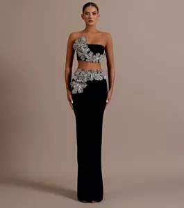 Conjunto de dos piezas de vestido de fiesta negro con apliques de pedrería plateada