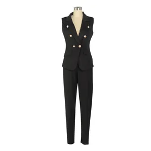 Élégant ensemble de bureau deux pièces noir avec blazer sans manches et pantalon