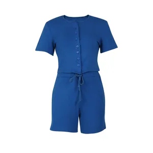 Completo a coste blu due pezzi con camicia a maniche corte e pantaloncini con coulisse