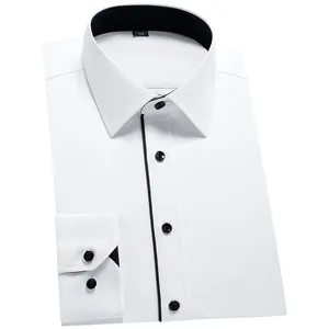 Klassiek wit herenshirt met lange mouwen, business casual met zwarte kraag en details