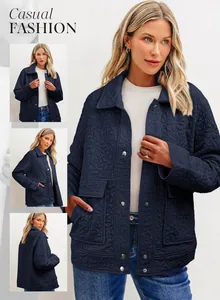 Giacca trapuntata blu navy da donna con vestibilità ampia e motivo floreale testurizzato