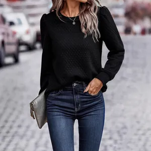 Women's black quilted puff sleeve sweatshirt casual round neck top for autumn winter