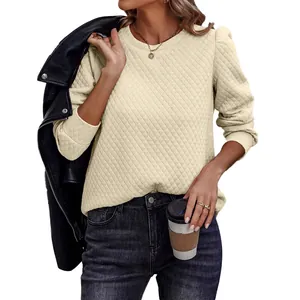 Casual cream quilted sweatshirt for women featuring puff sleeves and diamond texture pattern