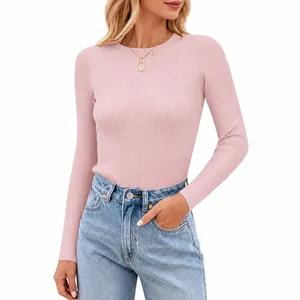 Elegant women's pink ribbed long sleeve top with crew neck for casual autumn style