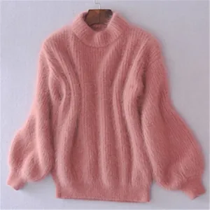 Maglione rosa soffice con maniche a lanterna e collo a lupetto per l'autunno inverno