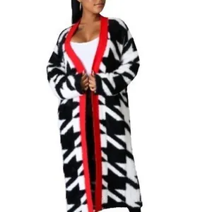 Fashionable long-sleeved houndstooth knitted cardigan featuring a vibrant red trim detail