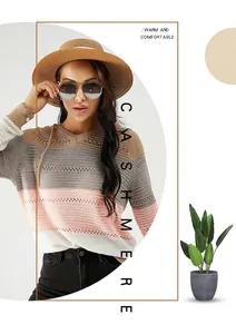 Détail en gros plan d'un pull à capuche en maille rayée pour femme, mode d'automne