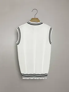 Gilet classico da uomo in maglia bianca con scollo a V e strisce nere eleganti