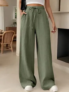 Vue détaillée du pantalon large à taille haute pour femme en vert olive avec cordon