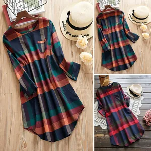 Chemise Longue à Carreaux pour Femmes Col Rond Ample Manches Retroussables Casual Patchwork Tunique Top Avec Poche Vintage