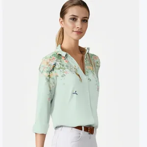 Elegante mintgroene blouse met lange mouwen en vintage bloemen- en vogelprint dames