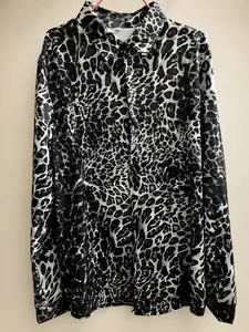 Stylish men's leopard print long sleeve button down shirt with classic lapel collar
