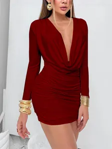 Elegant wine red deep V-neck long sleeve ruched mini bodycon dress for fashionable women