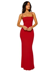 Elegante rode maxi-jurk met spaghettibandjes, slim fit backless ontwerp voor damesfeest.