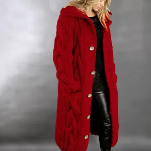 Gilet long en grosse maille à capuche pour femme en couleur rouge vif éclatant