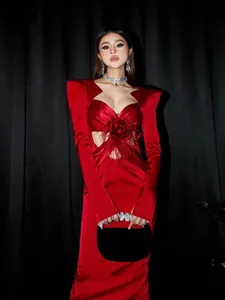 Elegant Christmas Party Bandage Maxi Dress Women 3D Rose Flower Feather Cut-out V-neck Bodycon Evening Gown Formal Prom Dress
