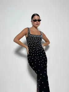 Elegant black slim-fit bandage dress with sparkling rhinestones for party wear