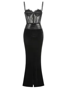 Elegantes schwarzes Abendkleid aus Spitze und Samt mit Korsettoberteil und Meerjungfrauenschnitt