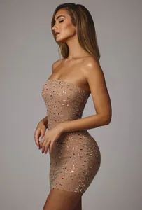 Abito corto senza spalline color carne con strass scintillanti per serate gala