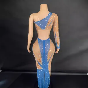 Elegantes sexy rückenfreies One-Shoulder-Maxikleid mit Strasssteinen in Blau und Nude