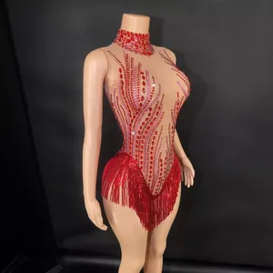 Bodysuit sexy con frange e strass rossi per spettacoli di danza latina e feste serali