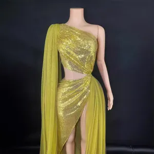 Elegant one-shoulder yellow sequined evening dress with waist cutout and high slit design