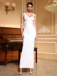 Robe de soirée longue blanche élégante à décolleté en V plongeant et bandage