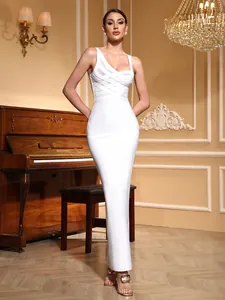 Élégante robe de soirée bandage blanche avec détail croisé en résille et sans manches