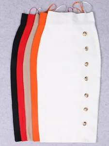 Elegante gonna a matita bandage con bottoni dorati in vari colori