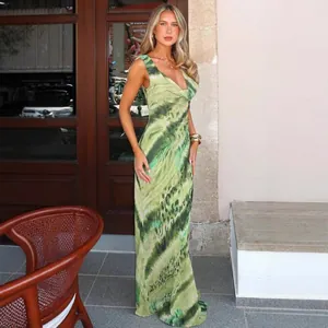 Elegante vestido largo con estampado de leopardo verde y escote en V profundo chic