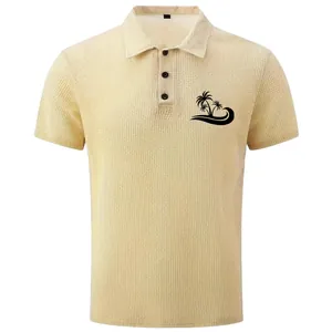 Polo para hombre amarillo claro en tejido elástico de secado rápido con estampado de palmeras